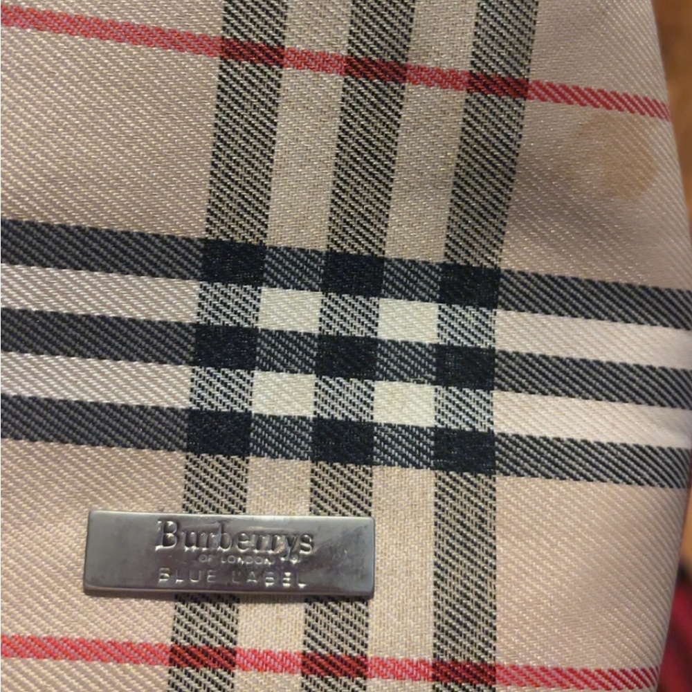 Burberry Checkered Corset Shoulder Bag - Picture 7 of 7
